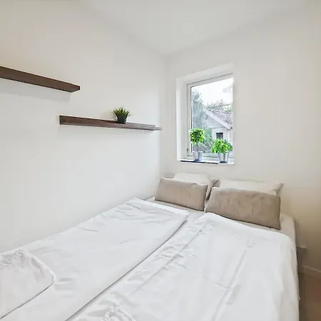 Modern 3br Near Centre Free Parking Apartamento